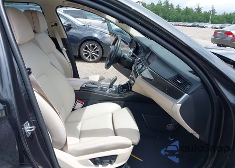 2011 BMW 535I xDrive z USA, uszkodzony, nr VIN WBAFU7C56BC871076